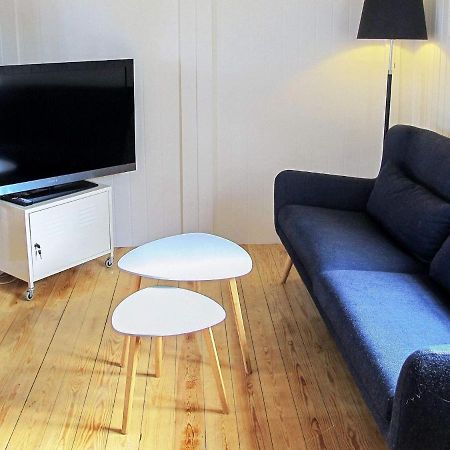 4 Person Holiday Home In Bandholm Екстер'єр фото
