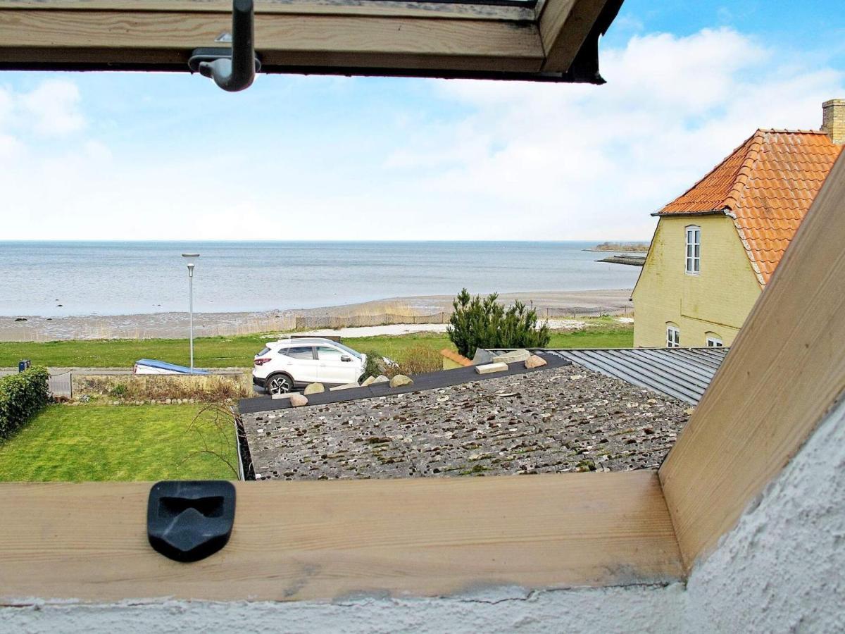 4 Person Holiday Home In Bandholm Екстер'єр фото