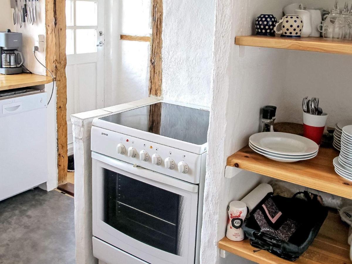 4 Person Holiday Home In Bandholm Екстер'єр фото